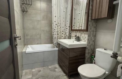 Rental of a comfortable 2-room apartment, 53 m², Tomis 3, Constanta, Romania